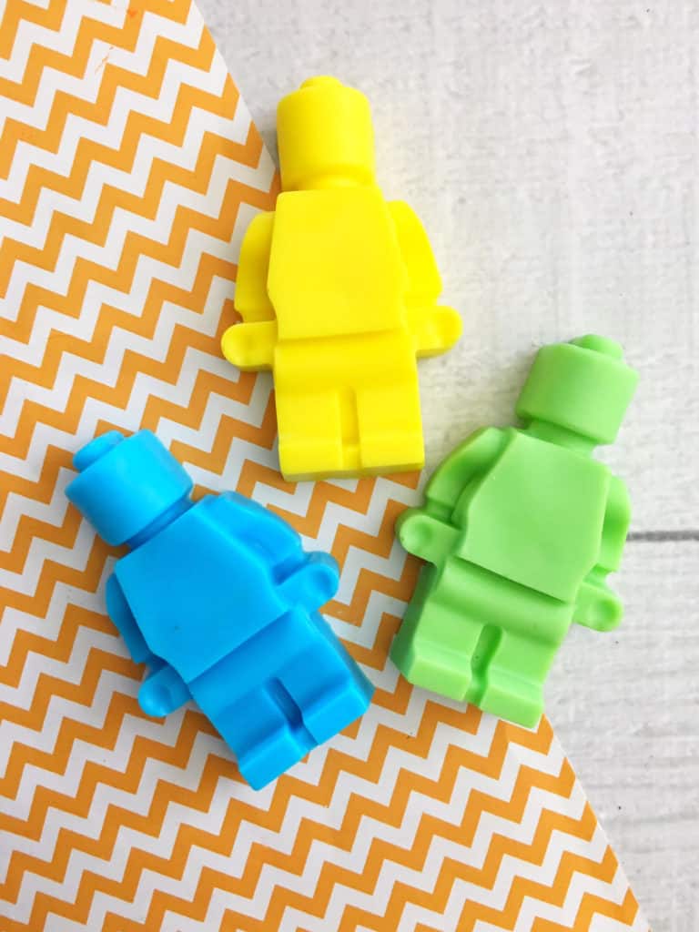 Do you have a LEGO fan in the house? Make these pour and melt soaps with a LEGO mold and they are guaranteed to enjoy hand washing time!